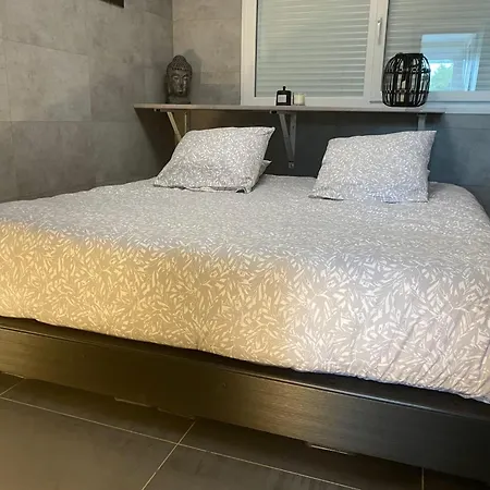 דירה Au Petit Bonheur Imprevu דואי